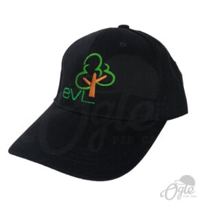 หมวกแก๊ป-หมวกผ้าพีช-สีดำ-cotton-100-ปักโลโก้-ELV-ด้านข้าง