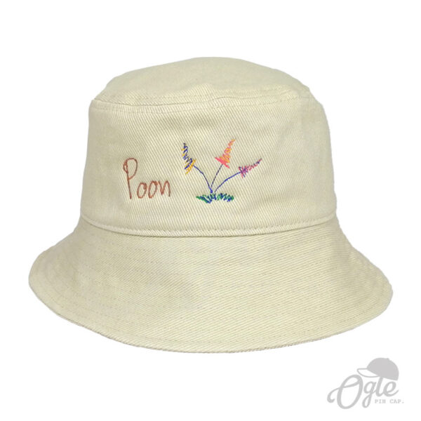 หมวกบักเก็ต-สีครีม-ปักโลโก้-poon-ดอกไม้